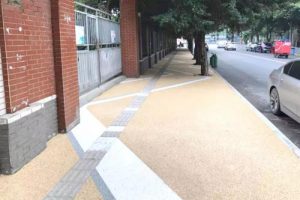 15MR203 城市道路-人行道铺砌（最新规范）